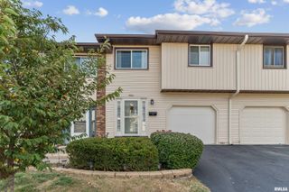 4023 Lillie Ave Apt 406, Davenport, IA 52806