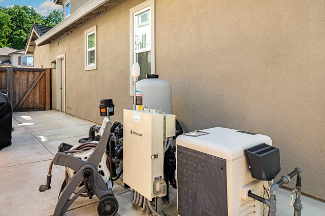 2778 Marlin St, West Sacramento, CA 95691