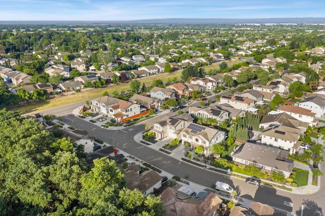 2778 Marlin St, West Sacramento, CA 95691