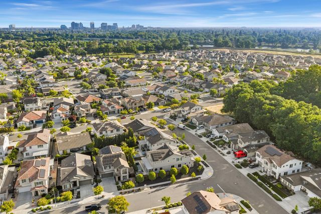 2778 Marlin St, West Sacramento, CA 95691