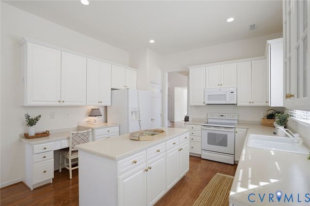 10300 White Marsh Rd, Glen Allen, VA 23060