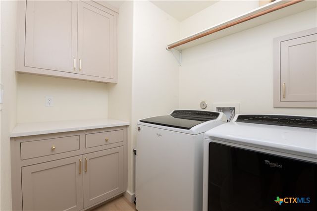 407 Tucker Street, Rogers, TX 76569