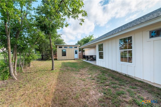 407 Tucker Street, Rogers, TX 76569