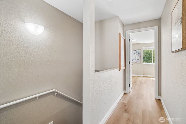 10162 NE 137th Place, Kirkland, WA 98034