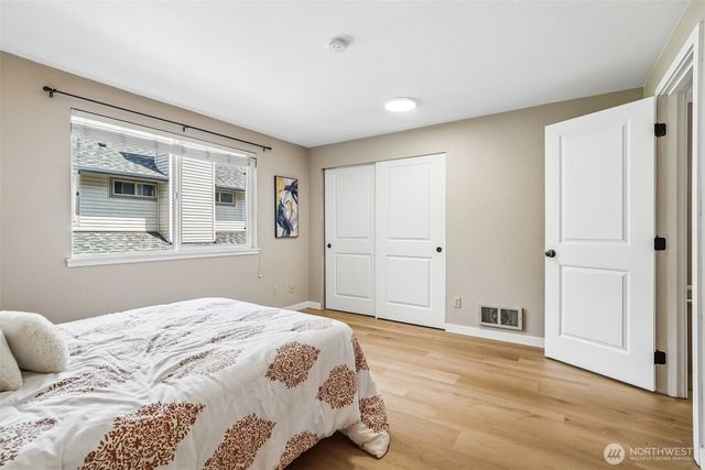 10162 NE 137th Place, Kirkland, WA 98034