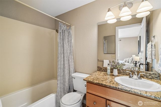 10162 NE 137th Place, Kirkland, WA 98034