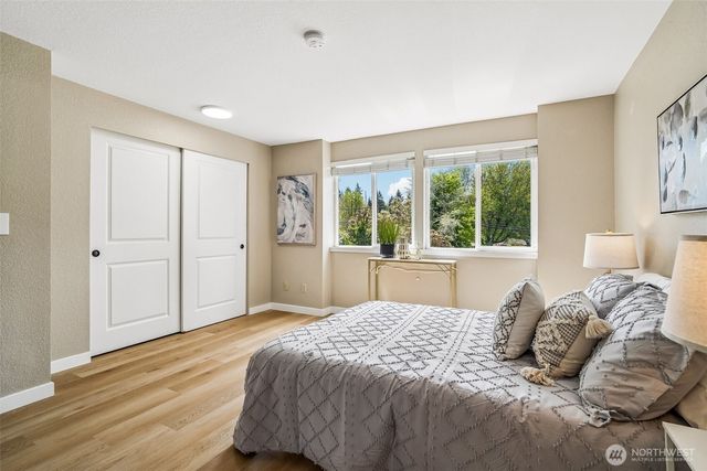 10162 NE 137th Place, Kirkland, WA 98034