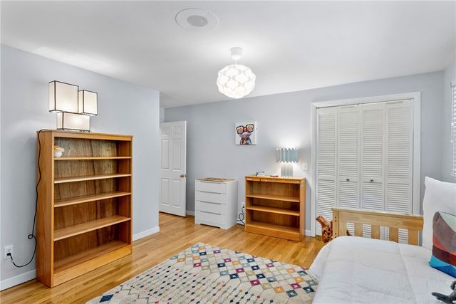 6 North Lane, Barrington, RI 02806