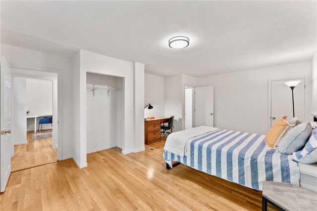6 North Lane, Barrington, RI 02806