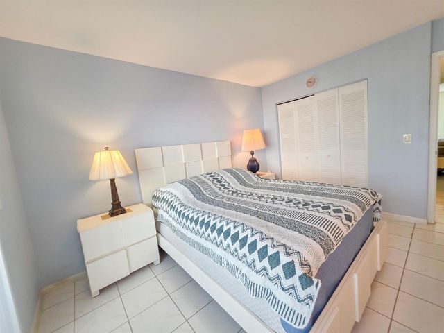 291 Norwich M, West Palm Beach, FL 33417