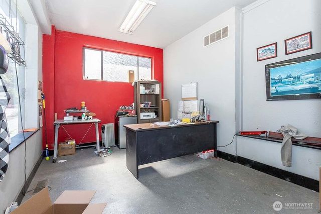 3815 Rainier Avenue S, Seattle, WA 98118