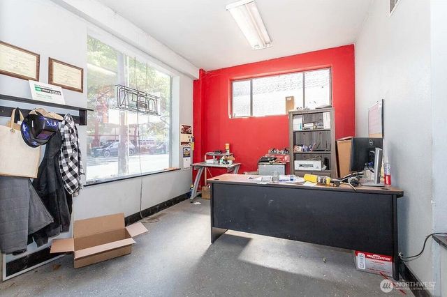 3815 Rainier Avenue S, Seattle, WA 98118