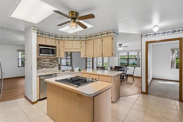 2008 TWEED COURT, Leesburg, FL 34788