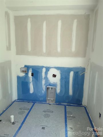 110 Hunter Lane, Charlotte, NC 28211