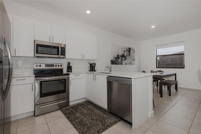 13037 SW 286th Way 13037, Homestead, FL 33033