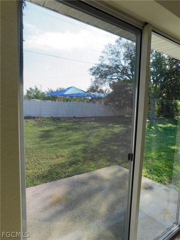 1029 SE 11th ST, Cape Coral, FL 33990