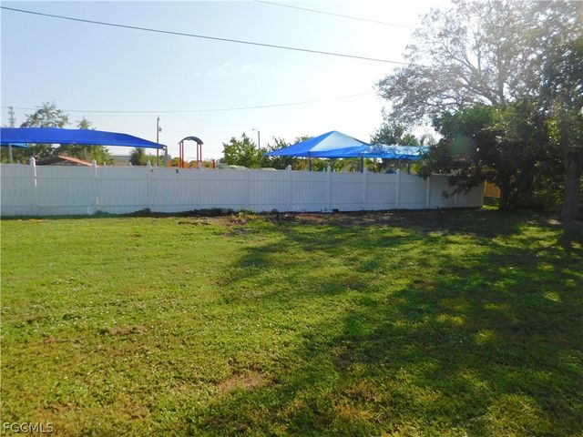 1029 SE 11th ST, Cape Coral, FL 33990