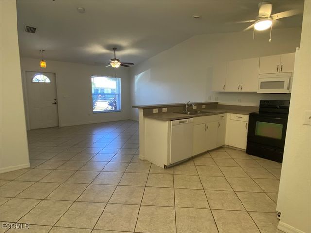 1029 SE 11th ST, Cape Coral, FL 33990