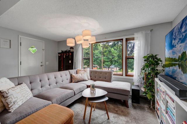 4216 Brookside Avenue, Saint Louis Park, MN 55416