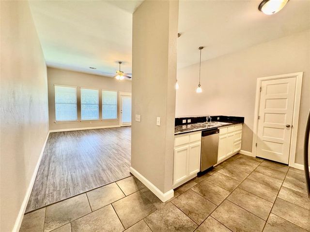 1001 Merlin dr Drive, Norman, OK 73072