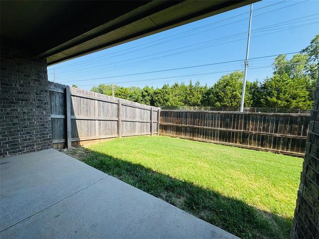 1001 Merlin dr Drive, Norman, OK 73072