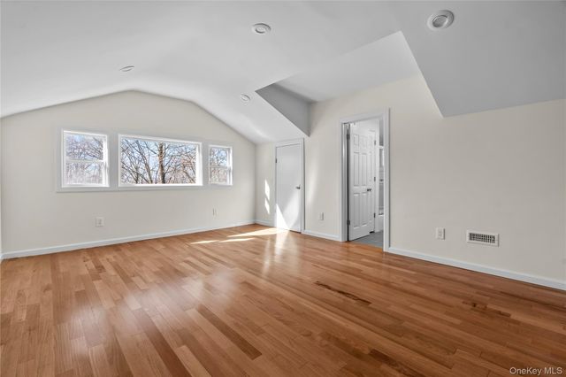 9 William Puckey Drive, Cortlandt Manor, NY 10567