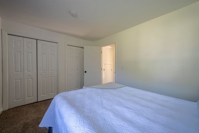 56 Franklin Heights, Rochester, NH 03867