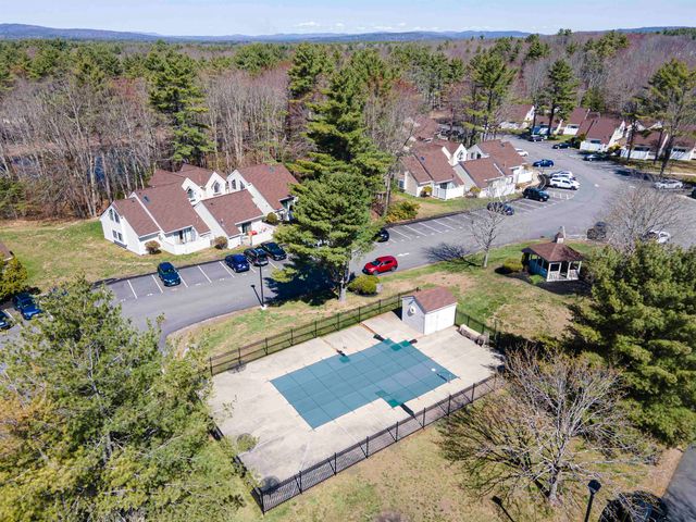 56 Franklin Heights, Rochester, NH 03867