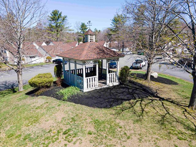 56 Franklin Heights, Rochester, NH 03867