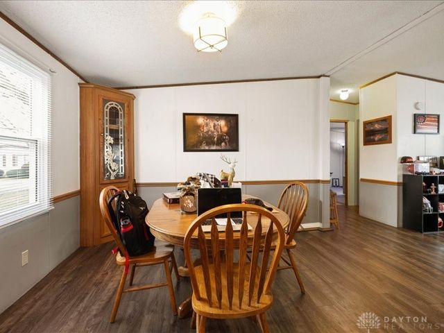 141 N Xenia Drive, Enon Vlg, OH 45323