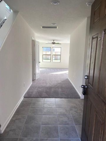 727 Hardwood Grove Court, Houston, TX 77090