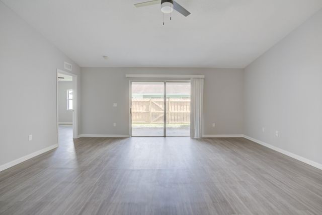 9244 Roan Lane Unit B, West Palm Beach, FL 33403