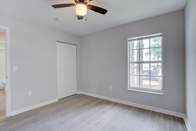 9244 Roan Lane Unit B, West Palm Beach, FL 33403