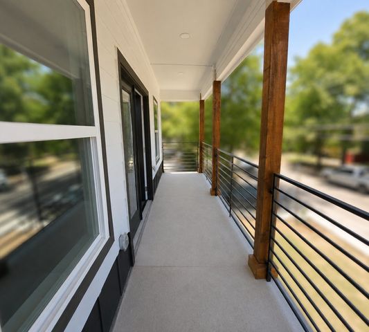 2542 Hooper Street, Dallas, TX 75215