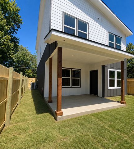 2542 Hooper Street, Dallas, TX 75215
