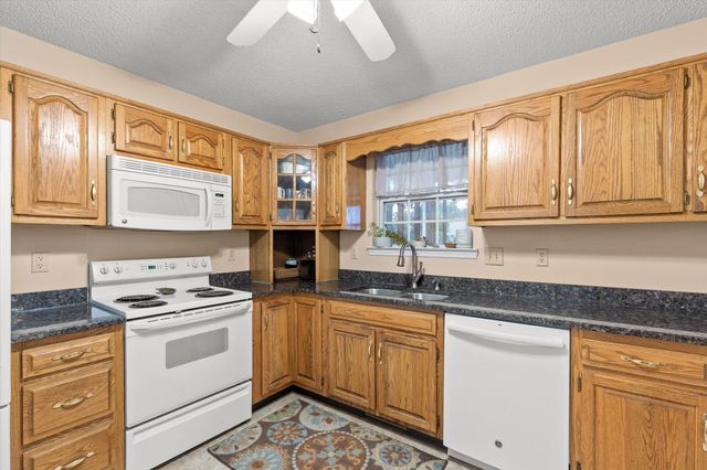 137 Andrew Road, Ringgold, GA 30736