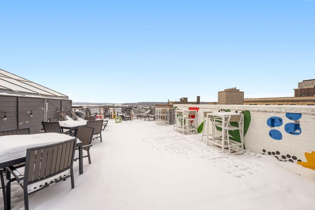 289 5th Street E 305, Saint Paul, MN 55101