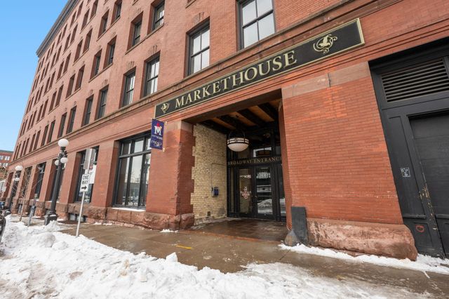 289 5th Street E 305, Saint Paul, MN 55101