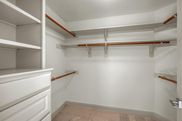 15 Rockledge Drive, The Woodlands, TX 77382