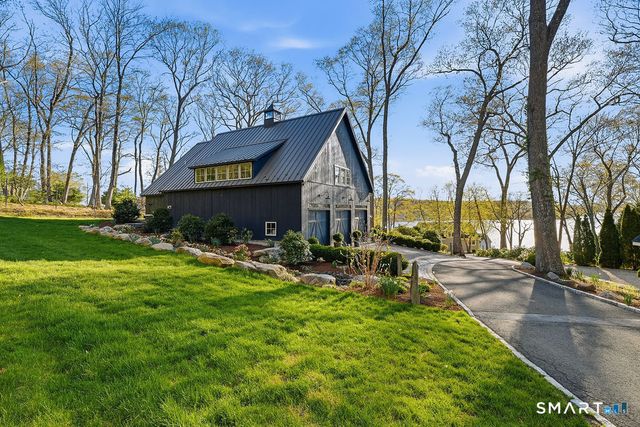 77 Joshua Lane, Lyme, CT 06371