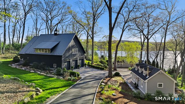 77 Joshua Lane, Lyme, CT 06371