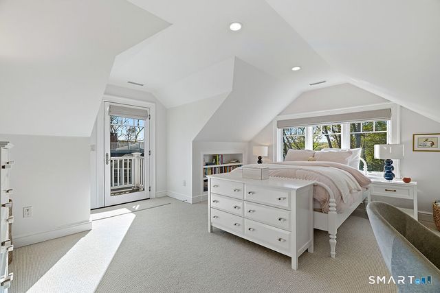 77 Joshua Lane, Lyme, CT 06371