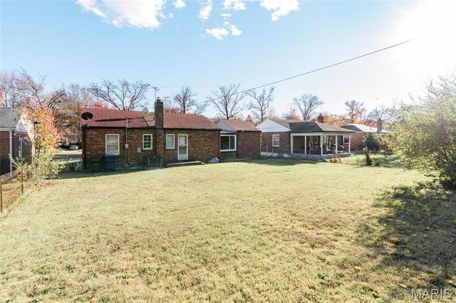 925 Riverview Boulevard, St Louis, MO 63147