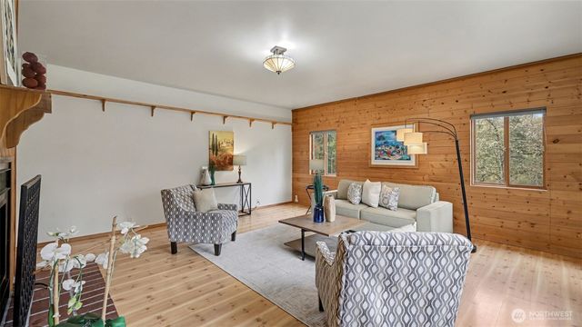 11329 Newcastle Way, Newcastle, WA 98056