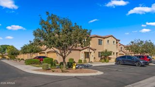 250 W QUEEN CREEK Road 108, Chandler, AZ 85248