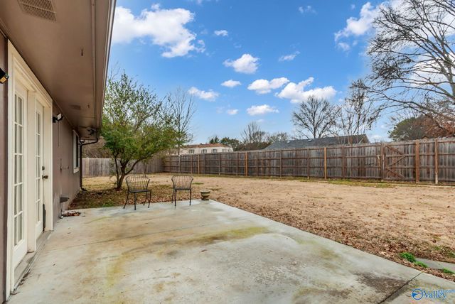 2009 E Tuliptree Drive, Huntsville, AL 35803