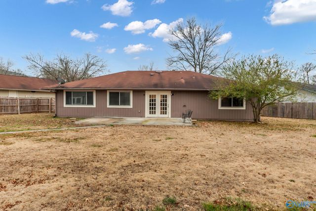 2009 E Tuliptree Drive, Huntsville, AL 35803