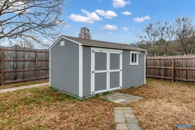 2009 E Tuliptree Drive, Huntsville, AL 35803