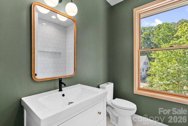 35 Grindstaff Drive, Asheville, NC 28803