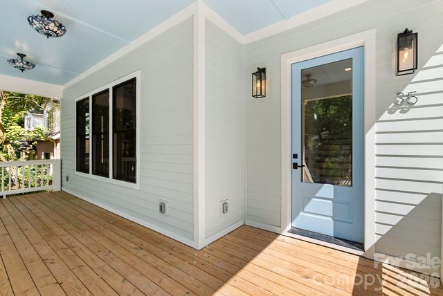 35 Grindstaff Drive, Asheville, NC 28803